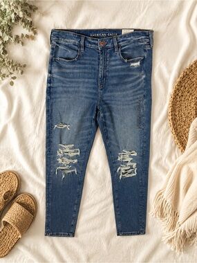 NWT American Eagle Super High-Rise Next Level Stretch Distressed Jeggings Size 1